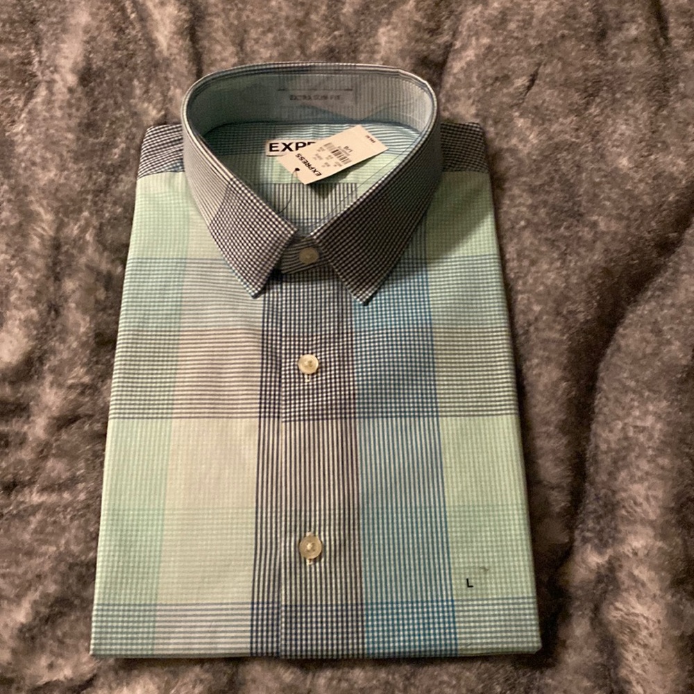Long sleeve express button down